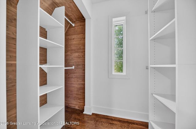 1609 W Lenawee Street, Lansing, MI 48915