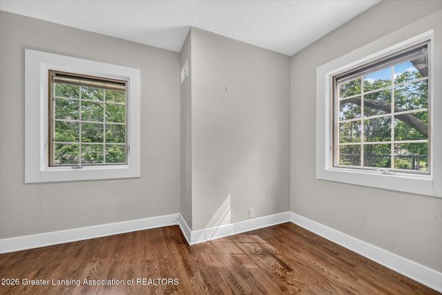 1609 W Lenawee Street, Lansing, MI 48915
