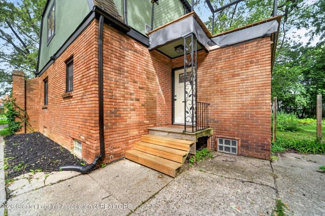 1609 W Lenawee Street, Lansing, MI 48915