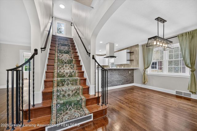 1609 W Lenawee Street, Lansing, MI 48915