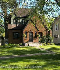 1609 W Lenawee Street, Lansing, MI 48915