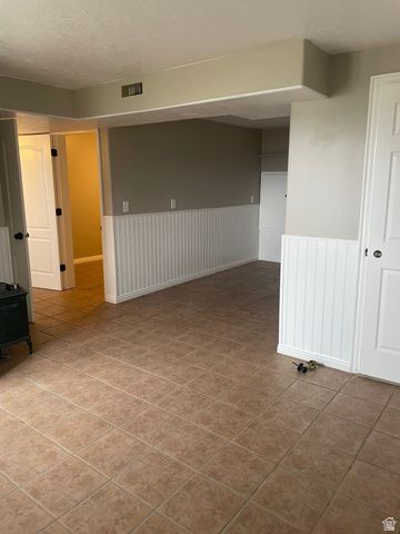 423 N 900 E, Mt Pleasant, UT 84647