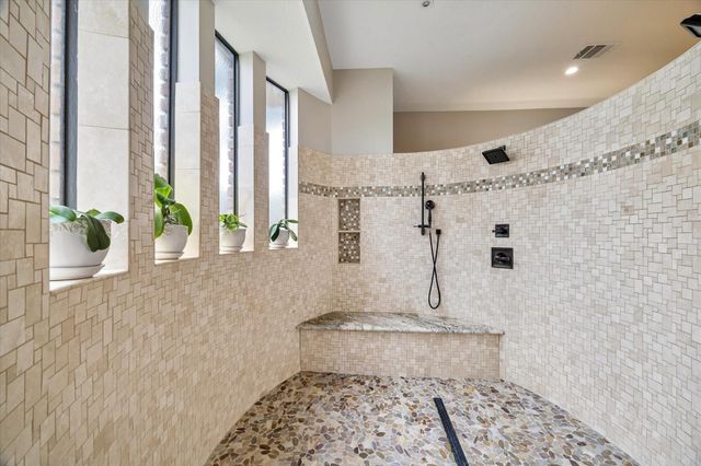 4703 Breezy Point Drive, Kingwood, TX 77345