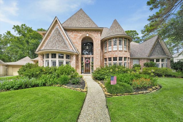 4703 Breezy Point Drive, Kingwood, TX 77345