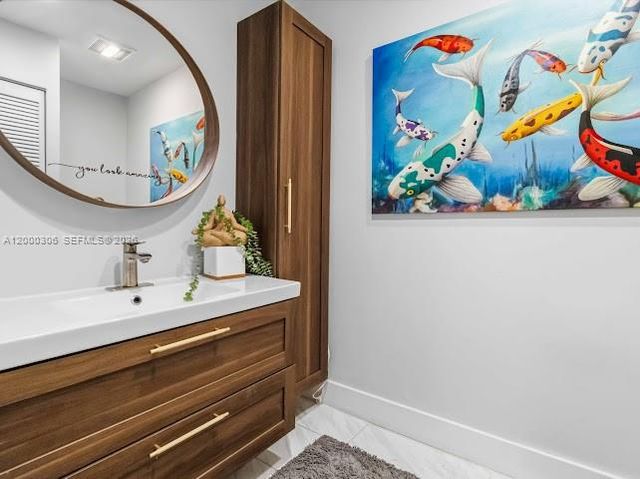 4432 NW 98th Ave, Doral, FL 33178