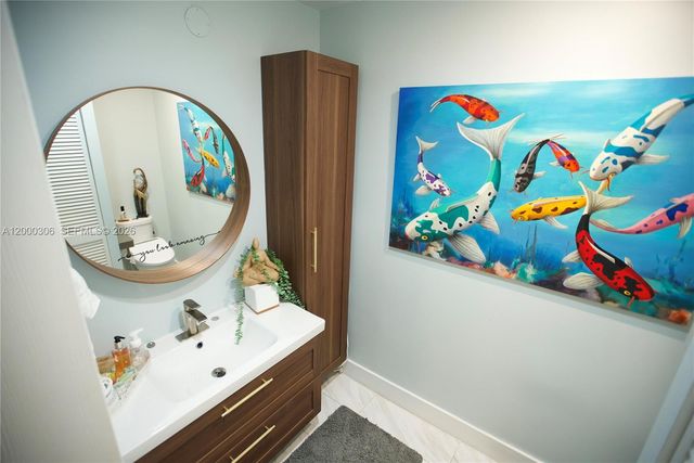 4432 NW 98th Ave, Doral, FL 33178