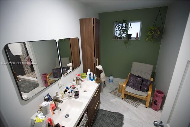 4432 NW 98th Ave, Doral, FL 33178