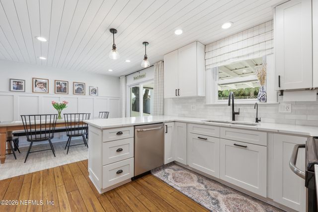2229 S BEACH Parkway, Jacksonville Beach, FL 32250
