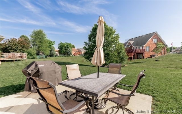 6407 Sunset Loop, Charlestown, IN 47111