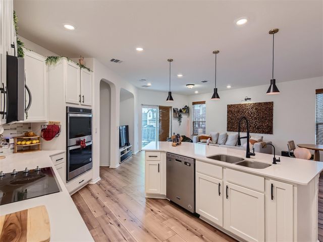 6521 Carriage Pines DR, Del Valle, TX 78617