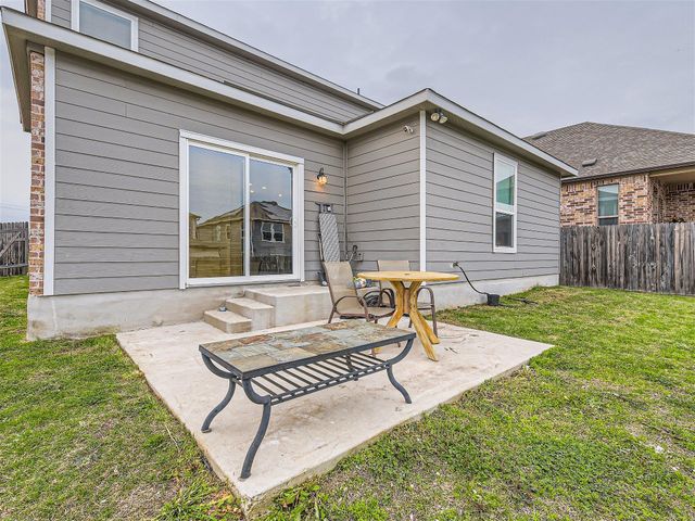 6521 Carriage Pines DR, Del Valle, TX 78617
