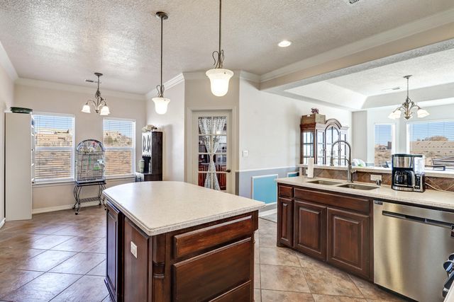 2520 48th Street NE, Rio Rancho, NM 87144