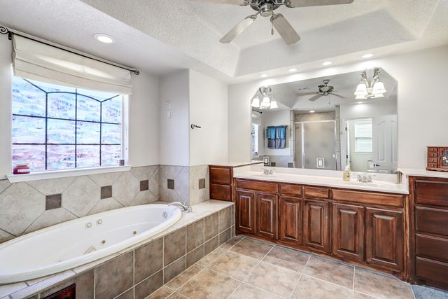 2520 48th Street NE, Rio Rancho, NM 87144