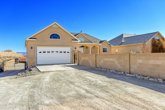 2520 48th Street NE, Rio Rancho, NM 87144