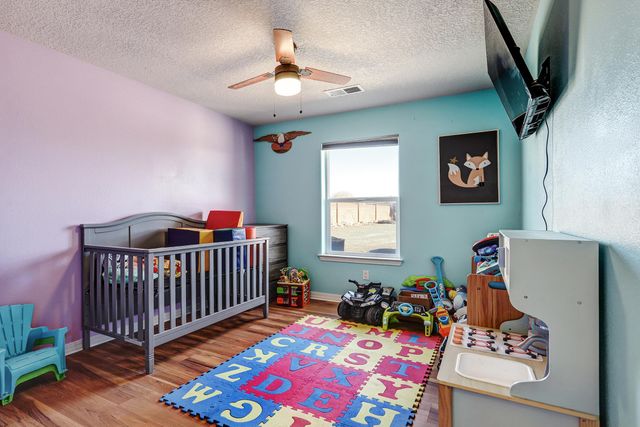 2520 48th Street NE, Rio Rancho, NM 87144