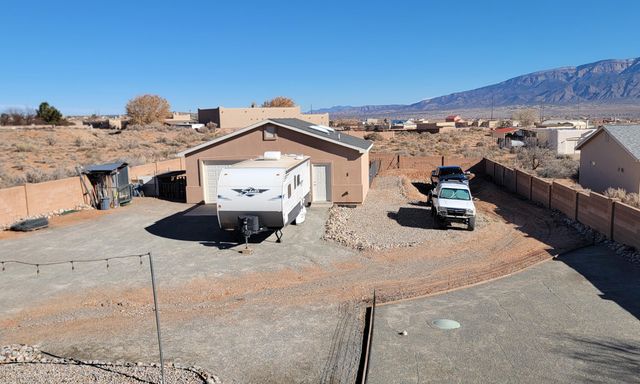 2520 48th Street NE, Rio Rancho, NM 87144