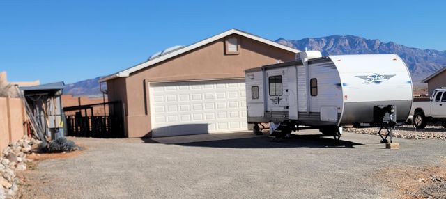 2520 48th Street NE, Rio Rancho, NM 87144