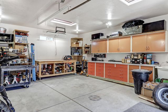 2520 48th Street NE, Rio Rancho, NM 87144