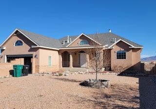 2520 48th Street NE, Rio Rancho, NM 87144