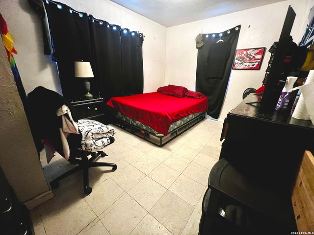 222 Tampa, San Antonio, TX 78211