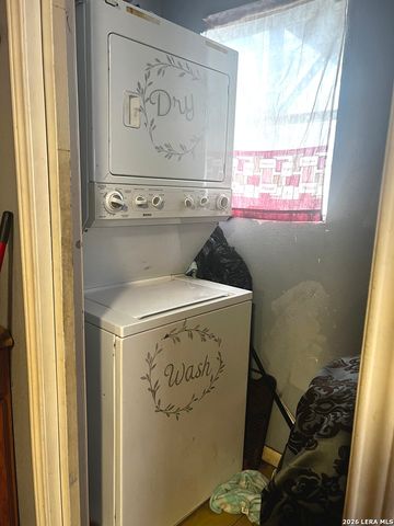 222 Tampa, San Antonio, TX 78211