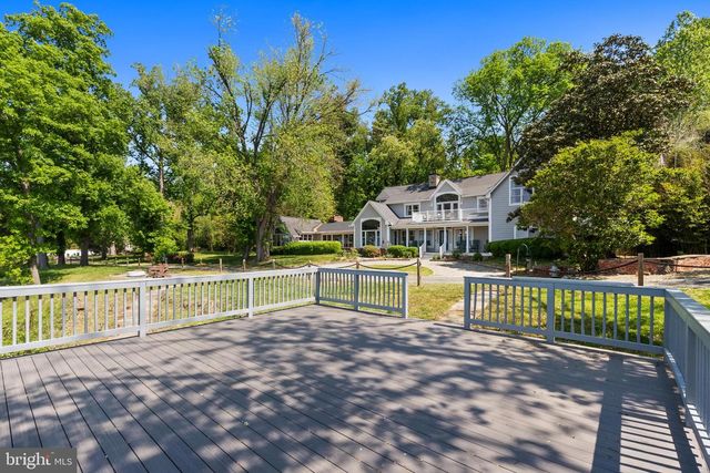 9112 RIVERSIDE DR, Fort Washington, MD 20744