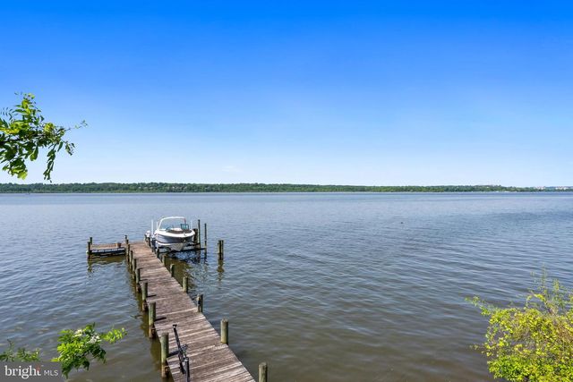 9112 RIVERSIDE DR, Fort Washington, MD 20744