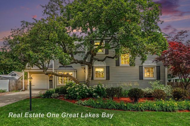 1510 Helen Street, Bay City, MI 48708