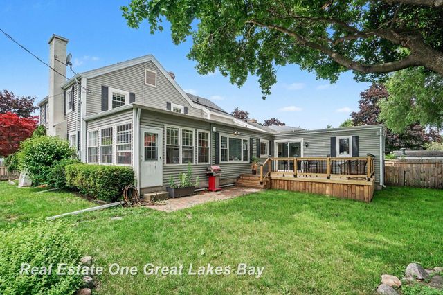 1510 Helen Street, Bay City, MI 48708
