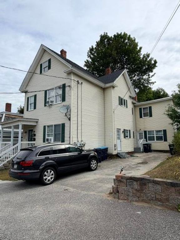10 Laurel Avenue, Auburn, ME 04210 — photo 2