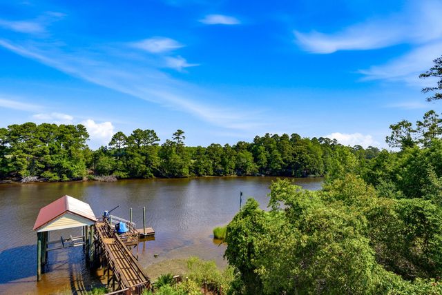 255 Palmetto Harbour Dr., North Myrtle Beach, SC 29582