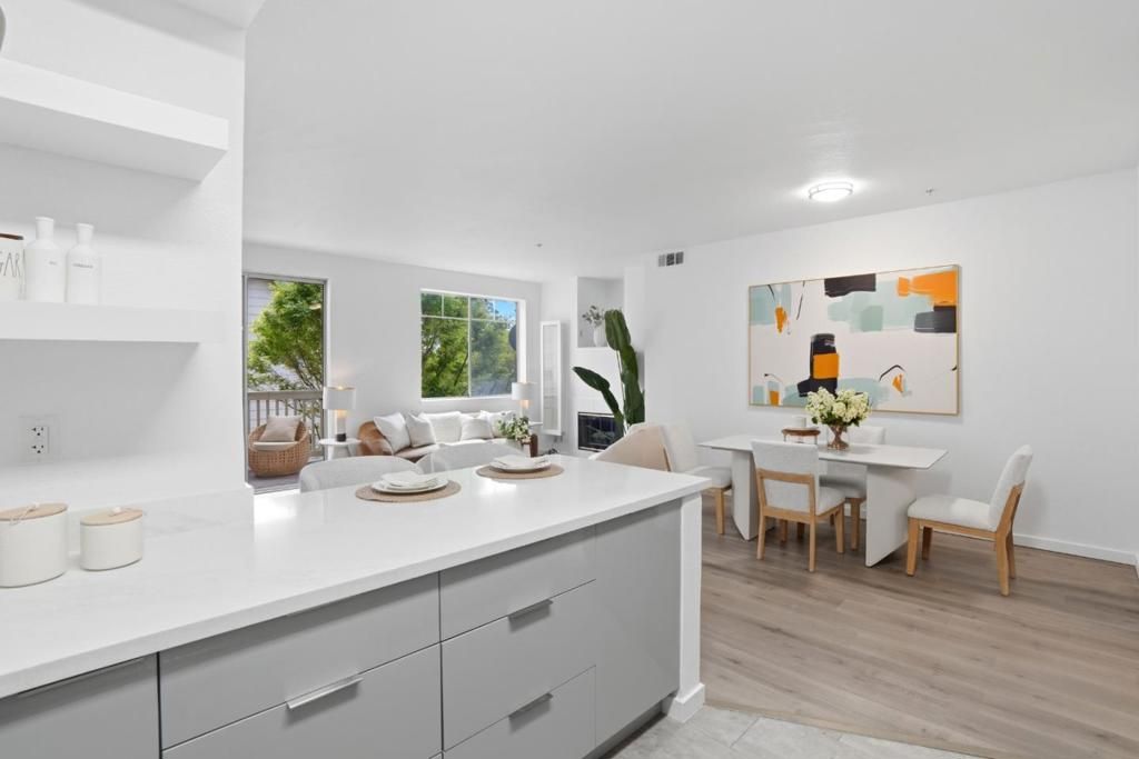 Image 18 of property listing at 1400 El Camino Real 234, South San Francisco, CA 94080