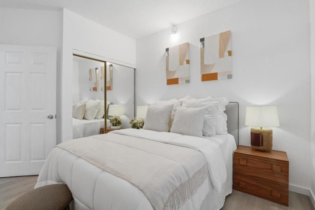 Image 22 of property listing at 1400 El Camino Real 234, South San Francisco, CA 94080