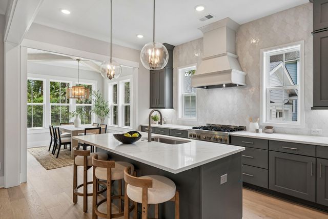 140 Oakview Lane, Wando, SC 29492