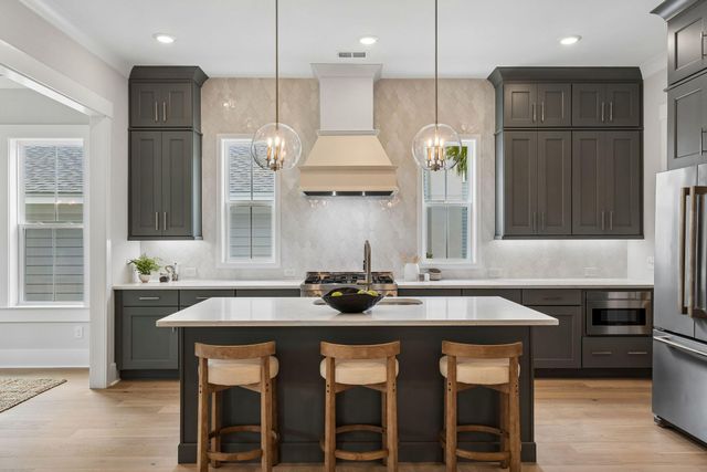 140 Oakview Lane, Wando, SC 29492