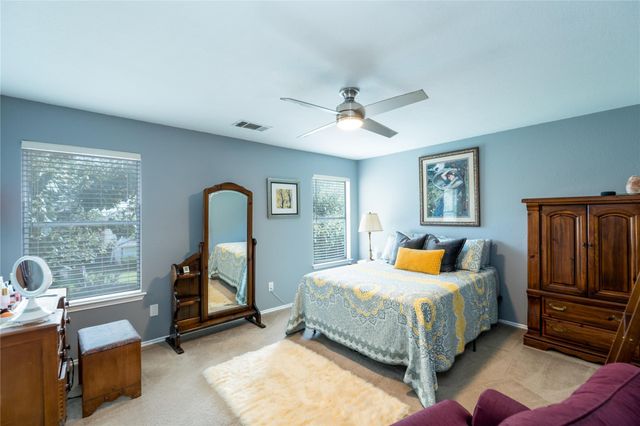 1005 Doras DR, Pflugerville, TX 78660