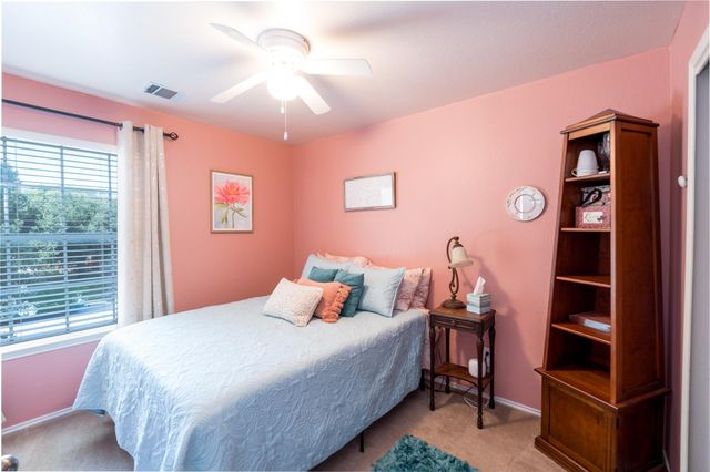 1005 Doras DR, Pflugerville, TX 78660