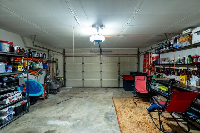 1005 Doras DR, Pflugerville, TX 78660