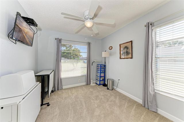 4006 36TH AVENUE DRIVE W, Bradenton, FL 34205