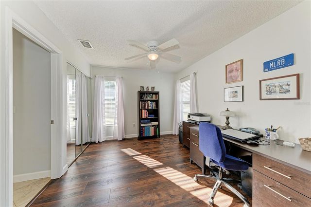 4006 36TH AVENUE DRIVE W, Bradenton, FL 34205