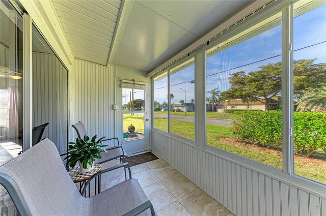 4006 36TH AVENUE DRIVE W, Bradenton, FL 34205