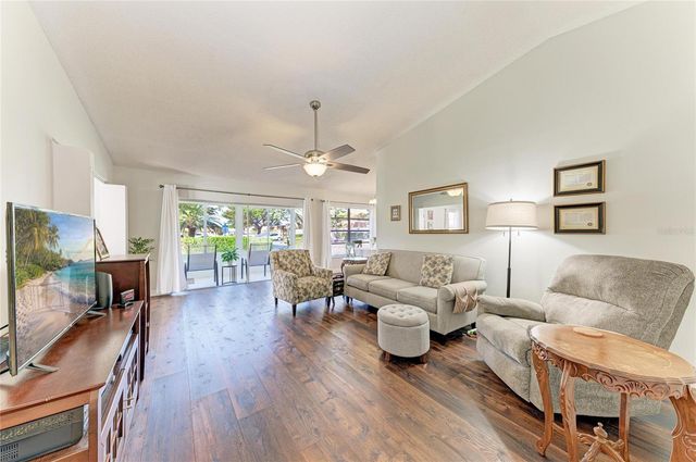 4006 36TH AVENUE DRIVE W, Bradenton, FL 34205