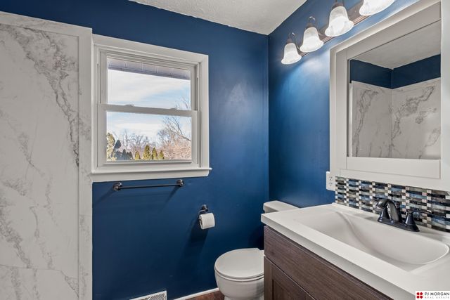 1314 Hansen Avenue, Bellevue, NE 68005