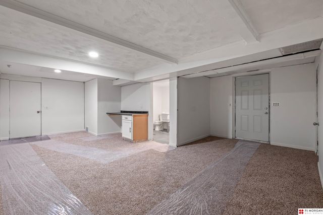 1314 Hansen Avenue, Bellevue, NE 68005