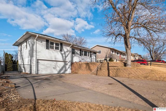 1314 Hansen Avenue, Bellevue, NE 68005