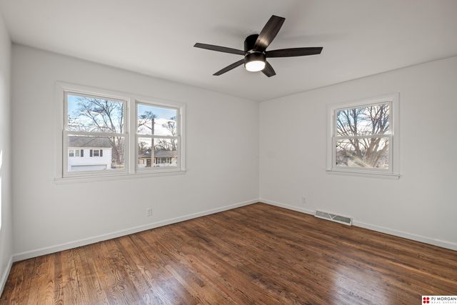 1314 Hansen Avenue, Bellevue, NE 68005