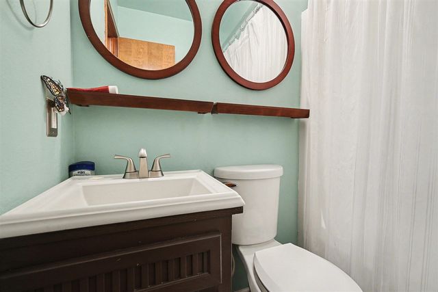 4043 Chamberlain Avenue, Grand Rapids, MI 49508