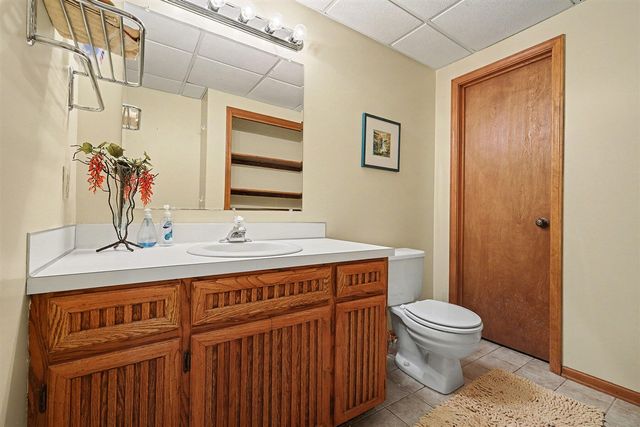 4043 Chamberlain Avenue, Grand Rapids, MI 49508