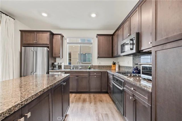 2250 Rose Garden Court, Upland, CA 91786