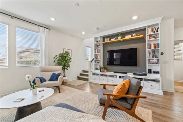 2250 Rose Garden Court, Upland, CA 91786